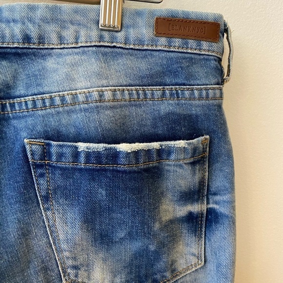 Blank NYC straight leg distressed bleach wash slub jeans - Picture 8 of 13